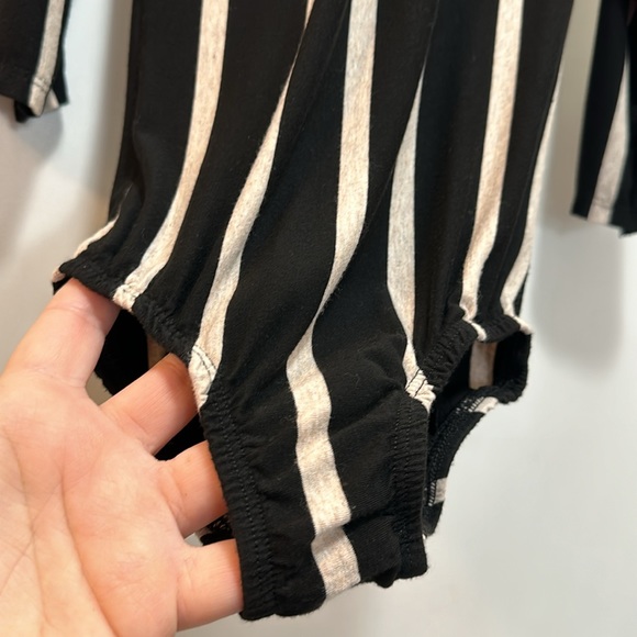 Soft leotard/ one piece, black & cream striped w/ruffle shoulders & long sleeves - Picture 2 of 5